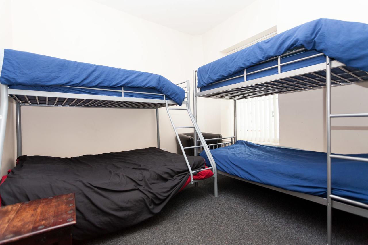 Budget Hostel Newcastle upon Tyne Hostel Beds photo